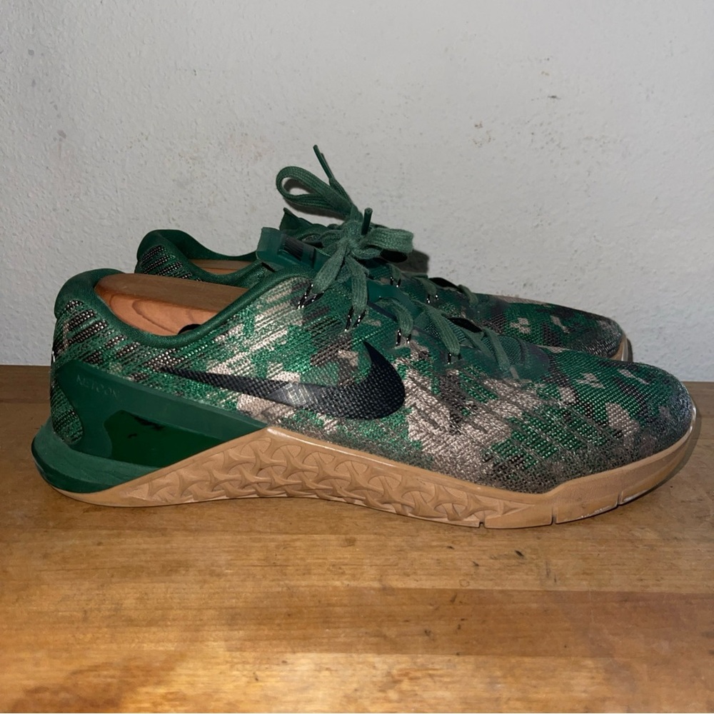 Nike Metcon 3 852928-008 Mens Green Digital Camo Running Shoes Sneakers Sz 10.5 - Picture 1 of 7